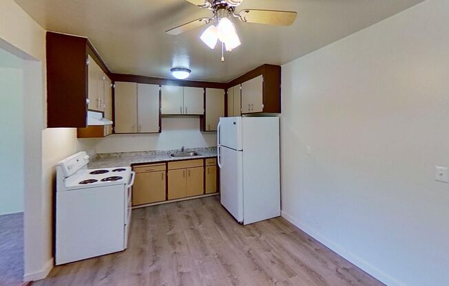 Twin Pines Manor Apartments