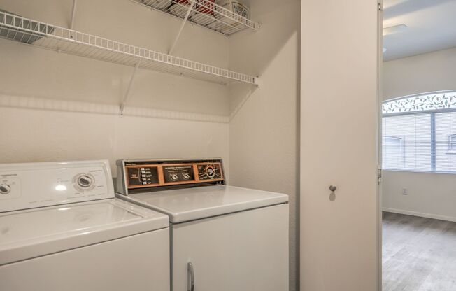 1 bed, 1 bath, $1,260, Unit # 1038
