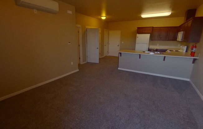 2 beds, 2 baths, 700 sqft, $1,800, Unit 207