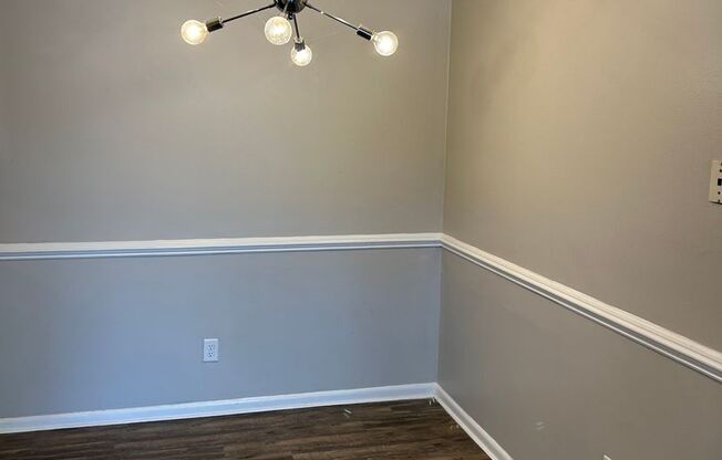 1 bed, 1 bath, 616 sqft, $878, Unit 19