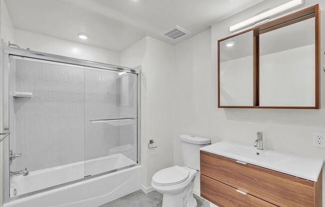 Studio, 1 bath, 537 sqft, $1,925, Unit 210