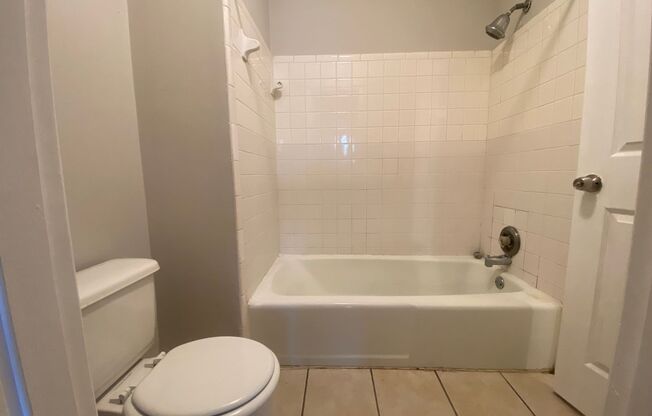 323 Forest Park Rd