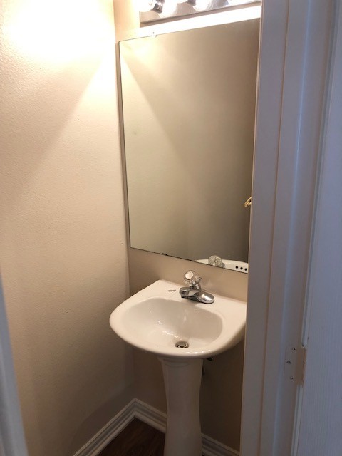 2 BEDROOM 2.5 BATH TOWNHOME