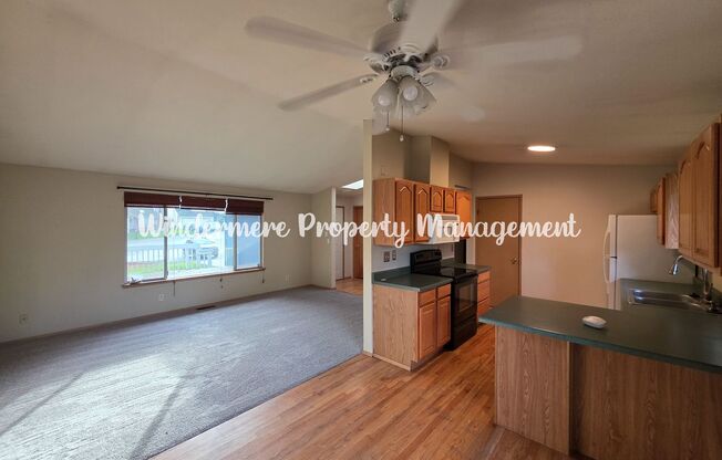 3 bed Rambler in Convenient CK location with fully fenced yard and large deck