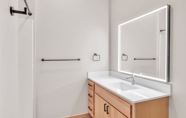 2 beds, 2 baths, 1,041 sqft, $2,575, Unit 309