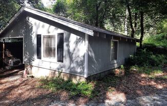 3823 Maryland Circle
