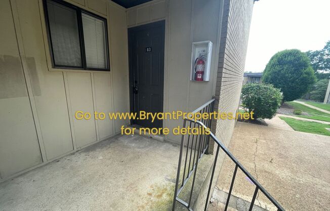 West Nashville - 2 Bedroom 1- Bath Condo - Pool