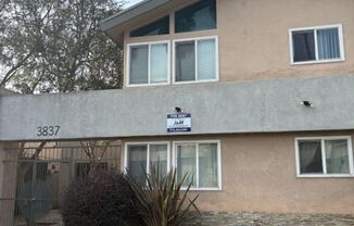 3837 - Gibraltar Ave