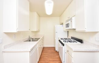 1 bed, 1 bath, 625 sqft, $2,295, Unit 124