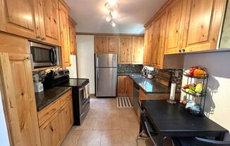 4 beds, 1 bath, $1,995