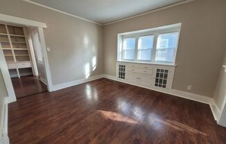 2 Bedroom, 1 Bathroom Home with Detached Garage!