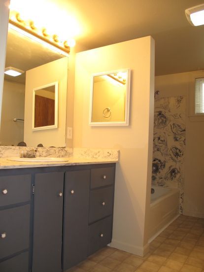 3 beds, 1 bath, 1,500 sqft, $2,895, Unit Upper