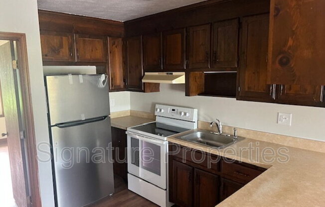 203 NEWBRIDGE RD