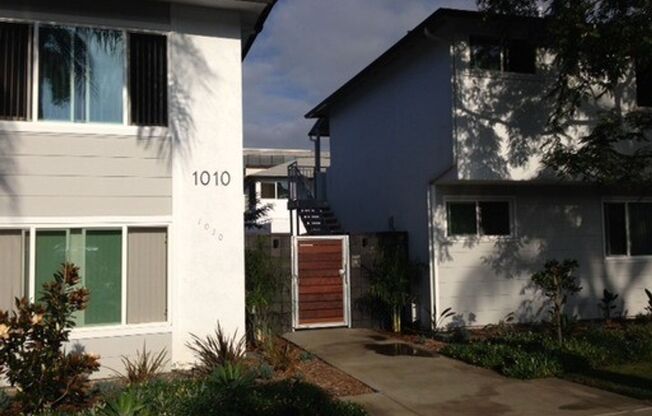 1010 A Ave.