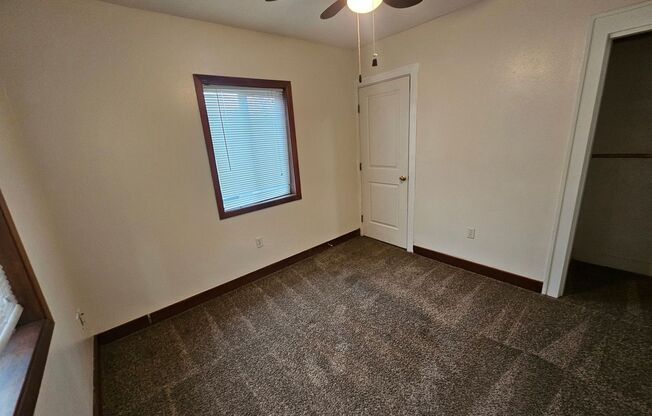 2 beds, 1 bath, $1,995