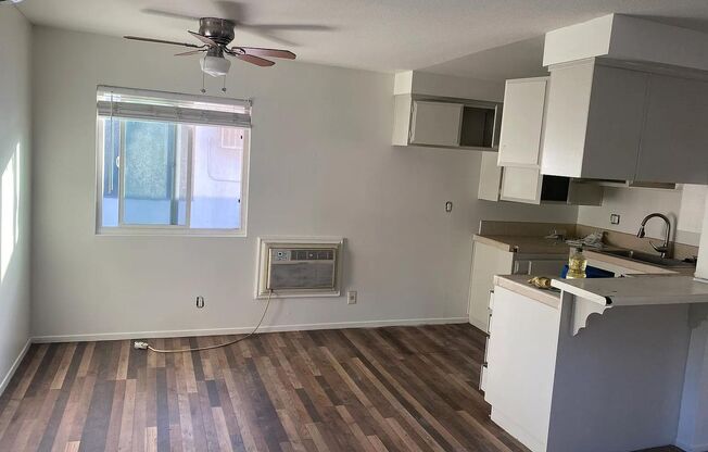 Brookshire Ave 12562 (15)