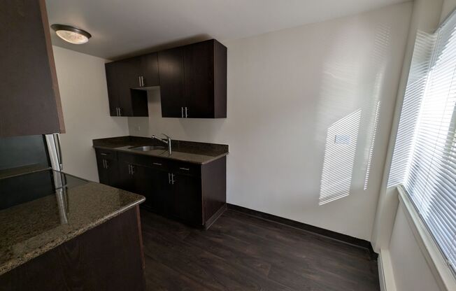 Studio, 1 bath, 680 sqft, $1,775, Unit 201