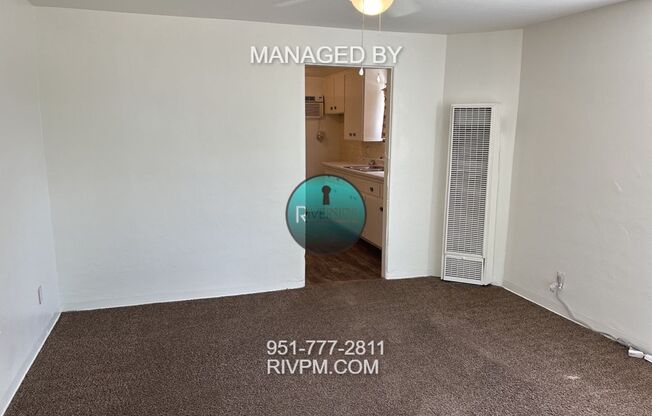 2 beds, 1 bath, $1,895