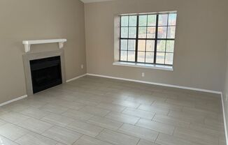 2 beds, 1 bath, $1,495, Unit #1043