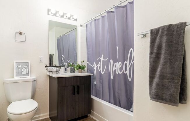 2 beds, 2 baths, 818 sqft, $899