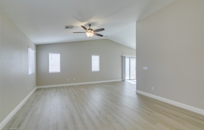 5509 RAVEN CRK AVE