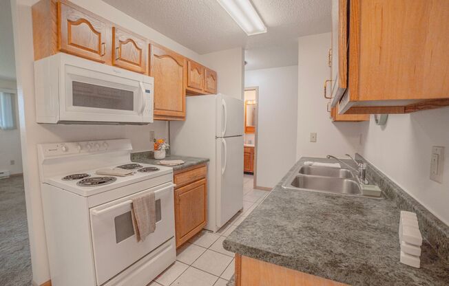 1 bed, 1 bath, 565 sqft, $620, Unit 1412-103