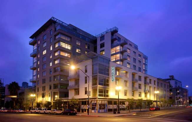 the building in which the hotel is located