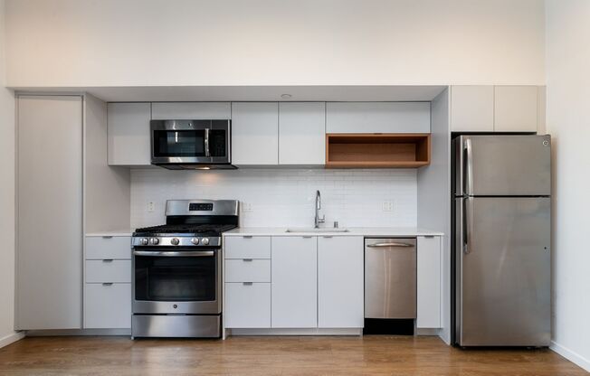 Studio, 1 bath, 415 sqft, $2,350, Unit 502FS