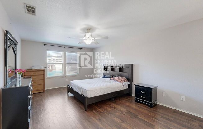 3 beds, 2 baths, $2,200