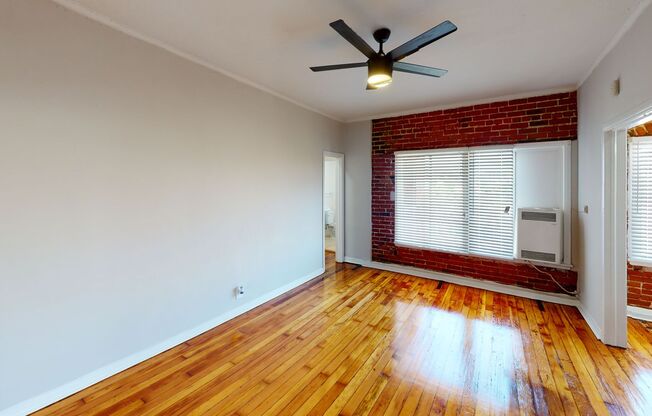 Studio, 1 bath, 450 sqft, $1,495, Unit 414