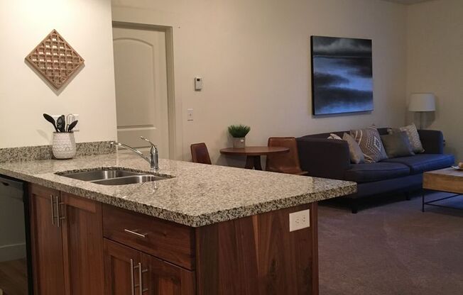 1 bed, 1 bath, 856 sqft, $1,325, Unit 440