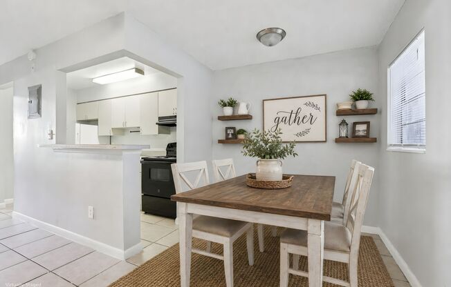 1 bed, 1 bath, 600 sqft, $1,049
