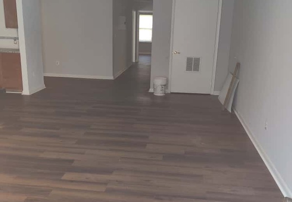 891 N 41 ST