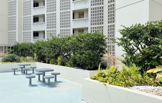 2 beds, 2 baths, $3,000