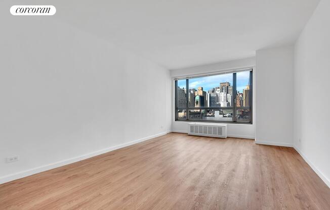 1 bed, 1 bath, $4,800, Unit 2H