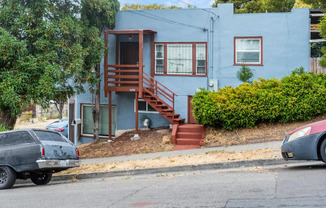 4500-4502 SAN CARLOS