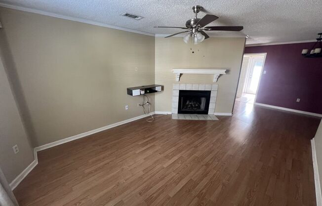 Now Leasing: Beautiful 2 Bed, 2.5 Bath townhome on Jefferson Hwy