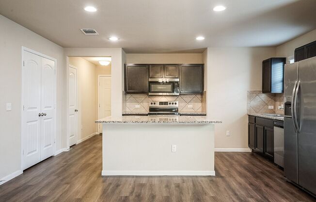 708 Comal Run, Hutto, TX 78634