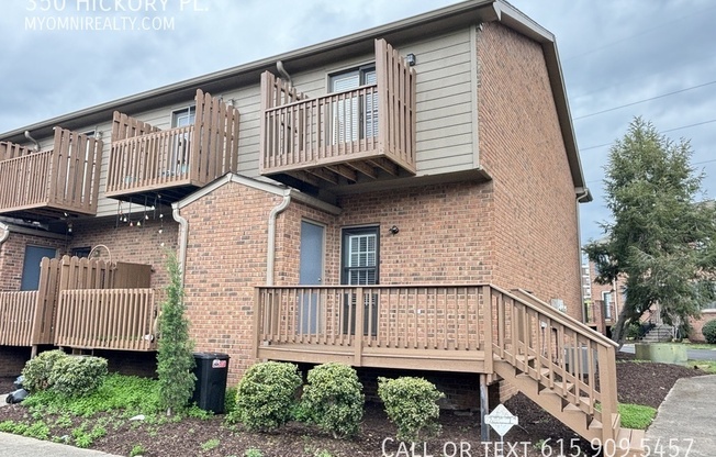 350 HICKORY PL