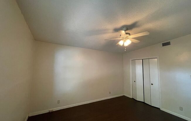 2 beds, 1 bath, 1,159 sqft, $1,400, Unit Unit A