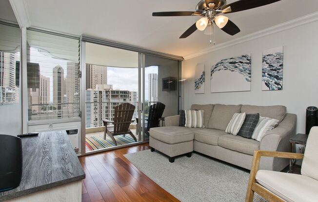 Fully furnished - Oceanviews - Beautiful 2bedroom condo in Waikiki