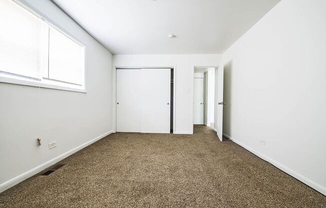 13905 S Clark