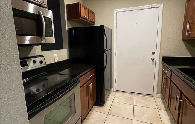 2 beds, 2 baths, $1,550