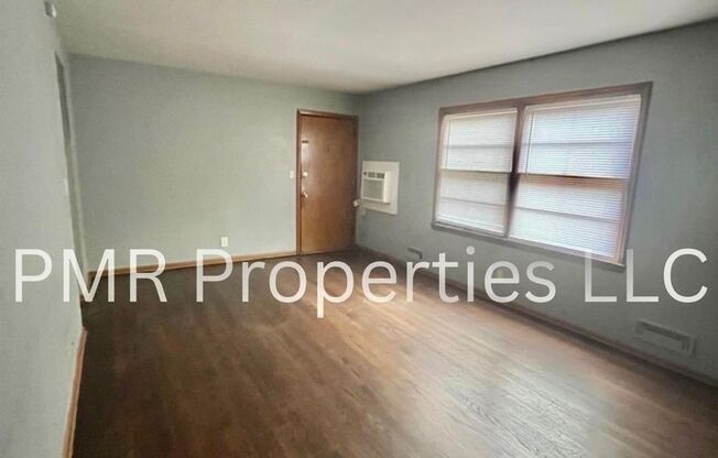 1 bed, 1 bath, $750, Unit 4516- 03