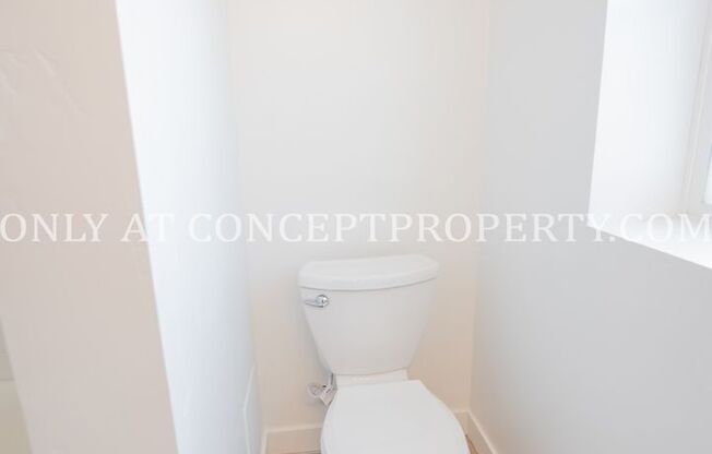 2 beds, 2 baths, 833 sqft, $1,399, Unit 112- (43)