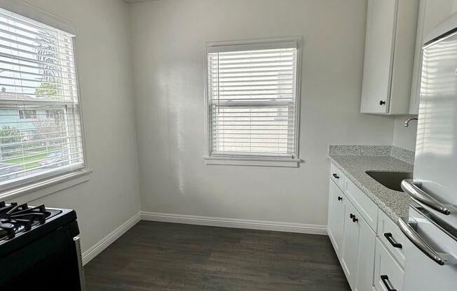 1 bed, 1 bath, 700 sqft, $2,295, Unit 9