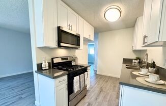 Los Olivos Apartments