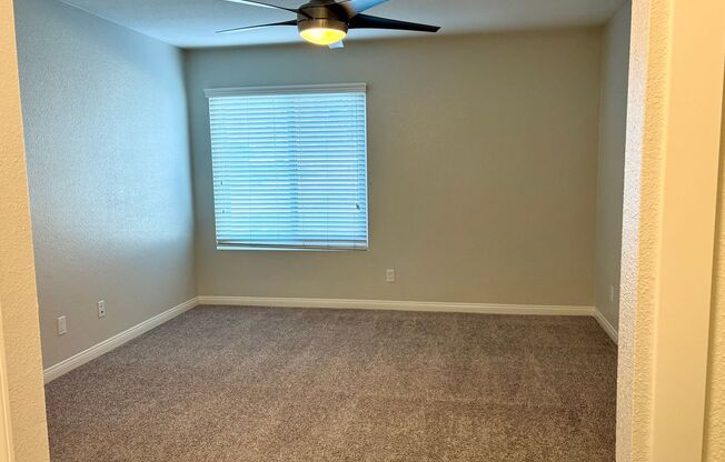 1 bed, 1 bath, 736 sqft, $2,245, Unit B057