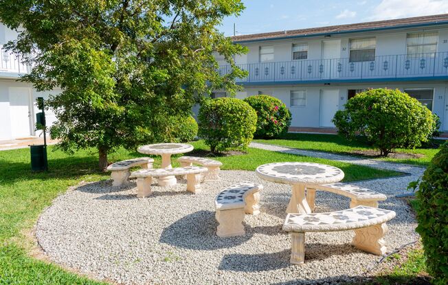 Airport Gardens