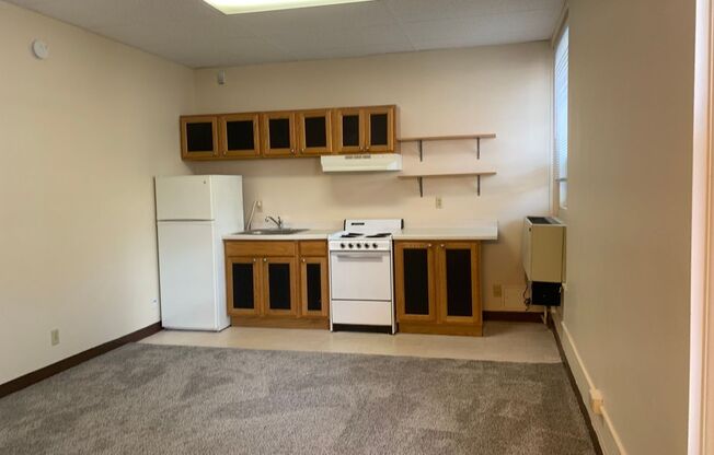 Studio, 1 bath, $845, Unit 286